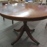 552 1177 DINING TABLE